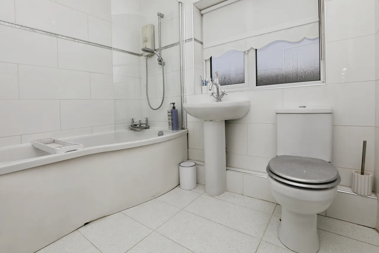 Shaw Lane, Prescot, L35, photo 8