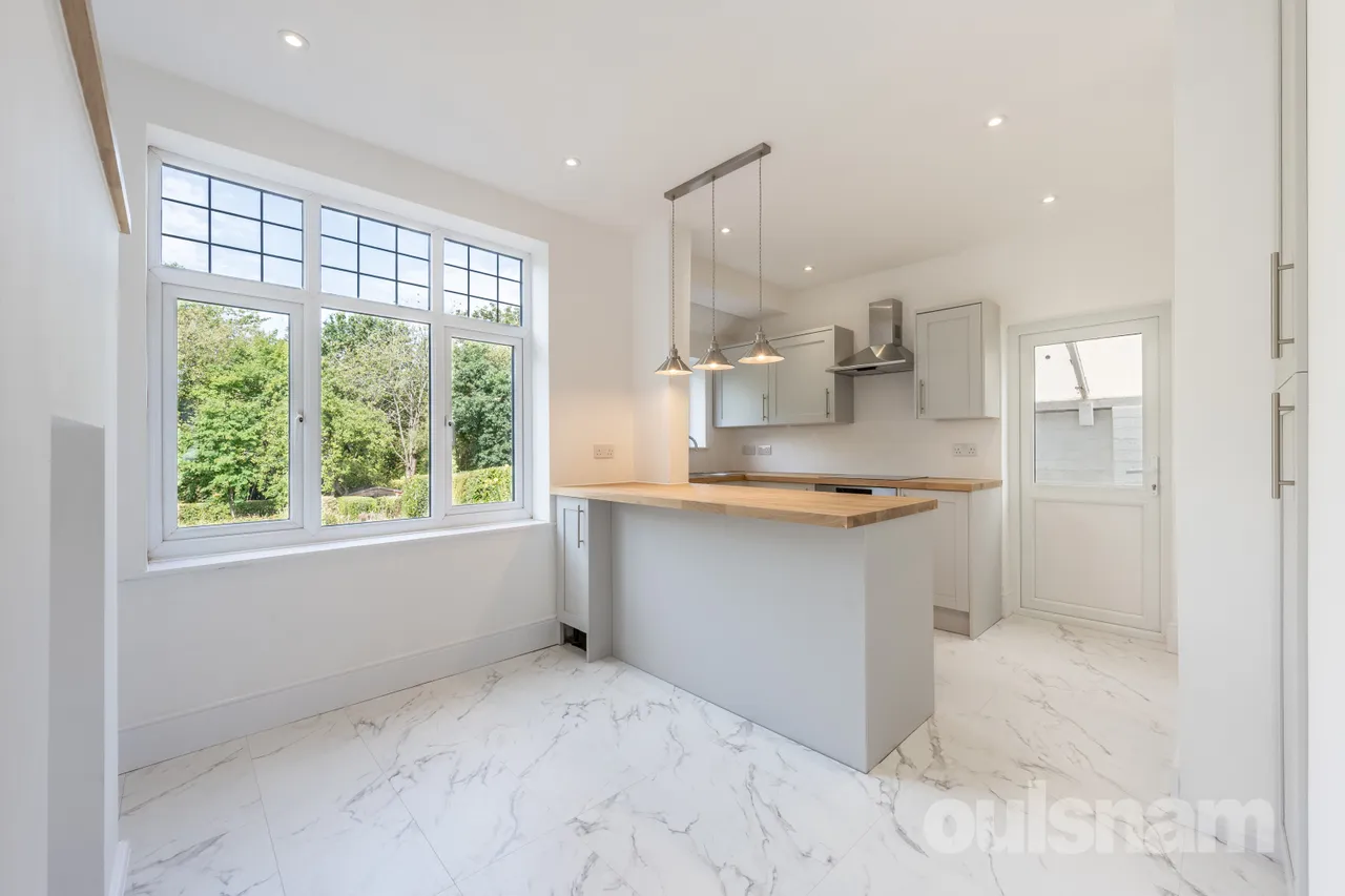 Senneleys Park Road, Northfield, Birmingham, B31 1AE, photo 6