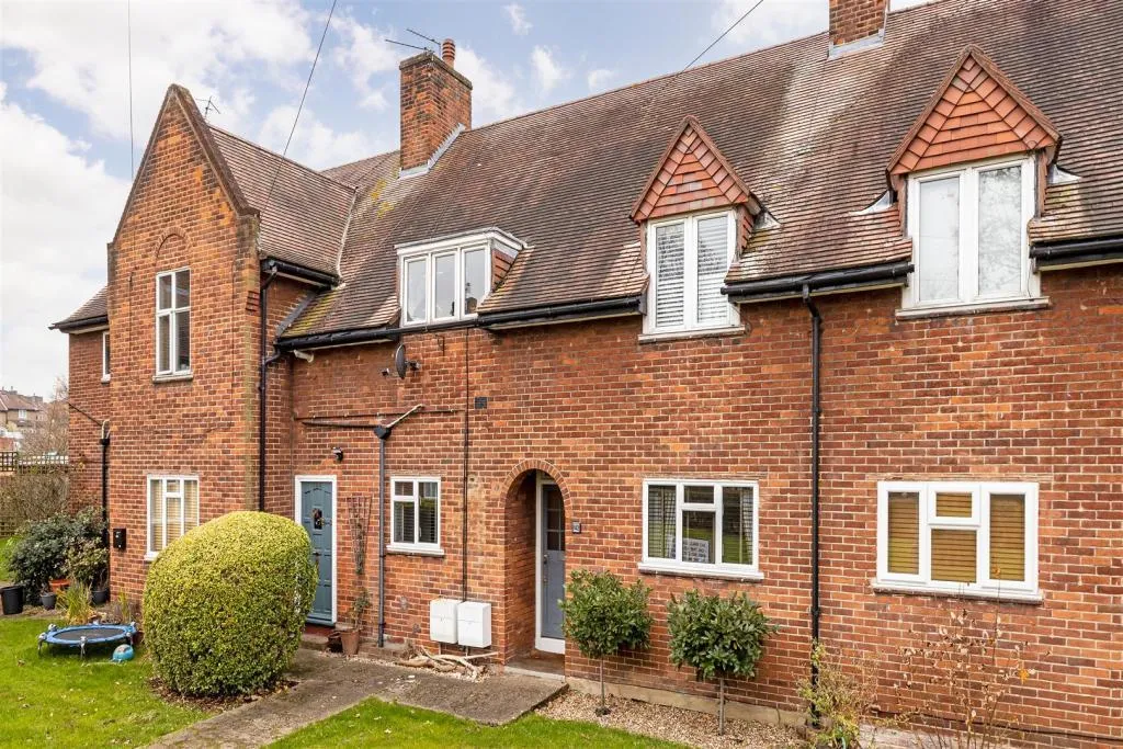 Dover House Road, London, SW15, photo 2