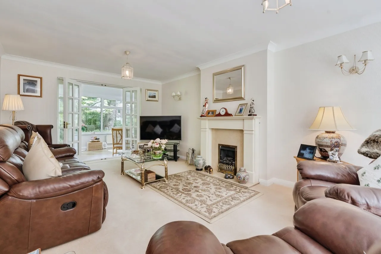 Thorneyholme Close, Lostock, BL6, photo 6