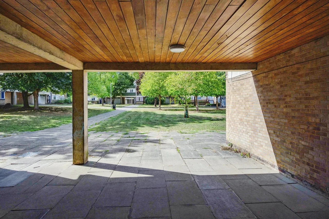 Livingstone Walk, Hemel Hempstead, HP2, photo 2