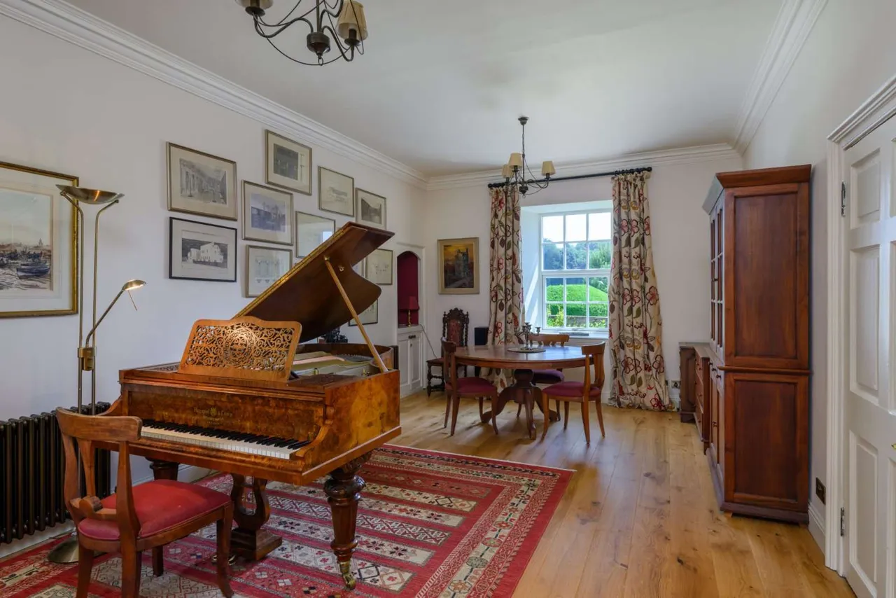 Old Glassingall, Glassingall, Dunblane, Stirlingshire, FK15 0JG, photo 7