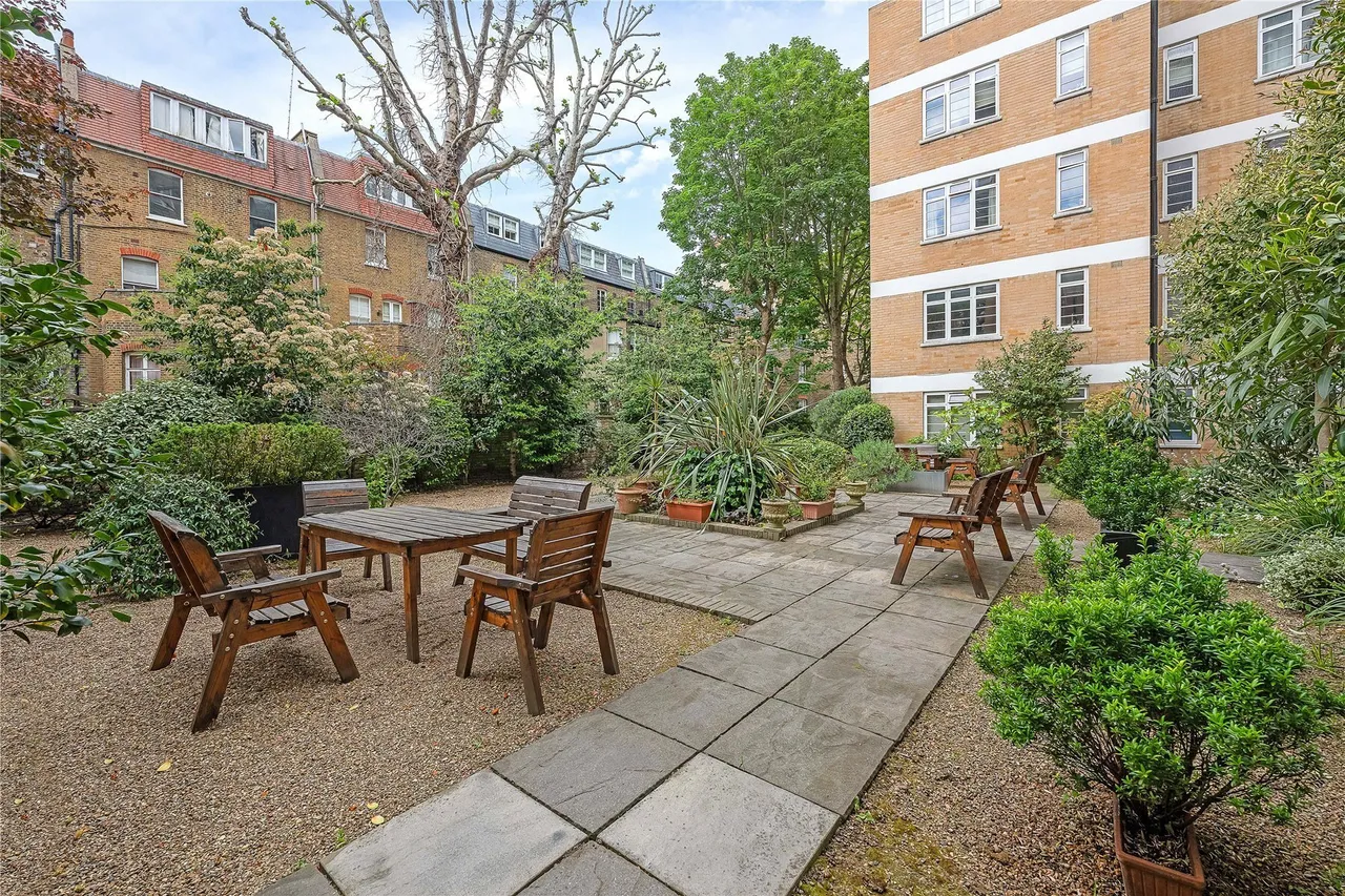 Redcliffe Close, Old Brompton Road, Earl's Court, SW5, photo 11