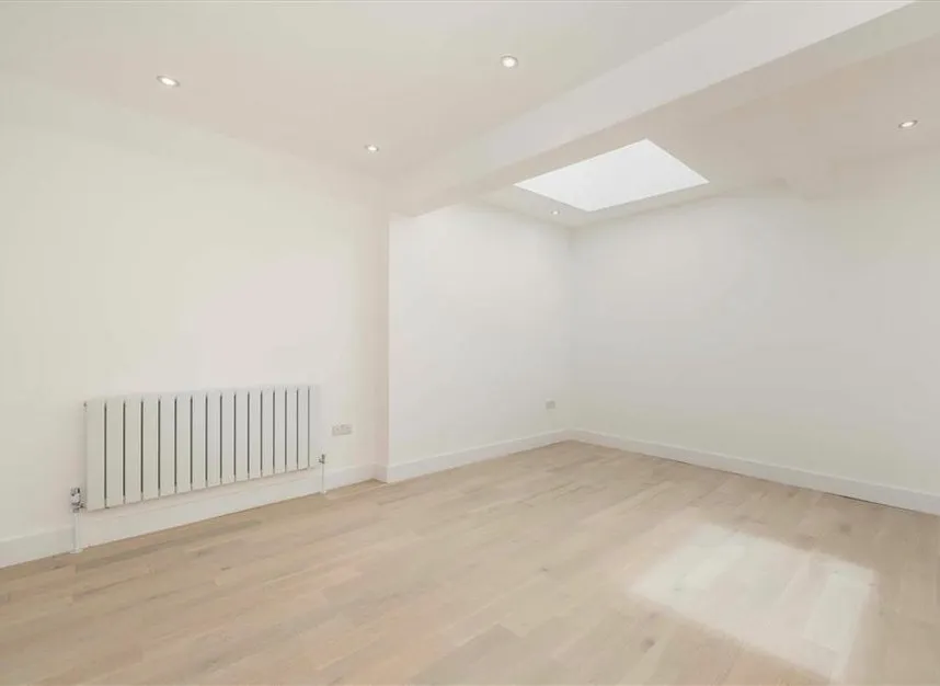 Burnt Ash Hill, Lee, SE12, photo 6