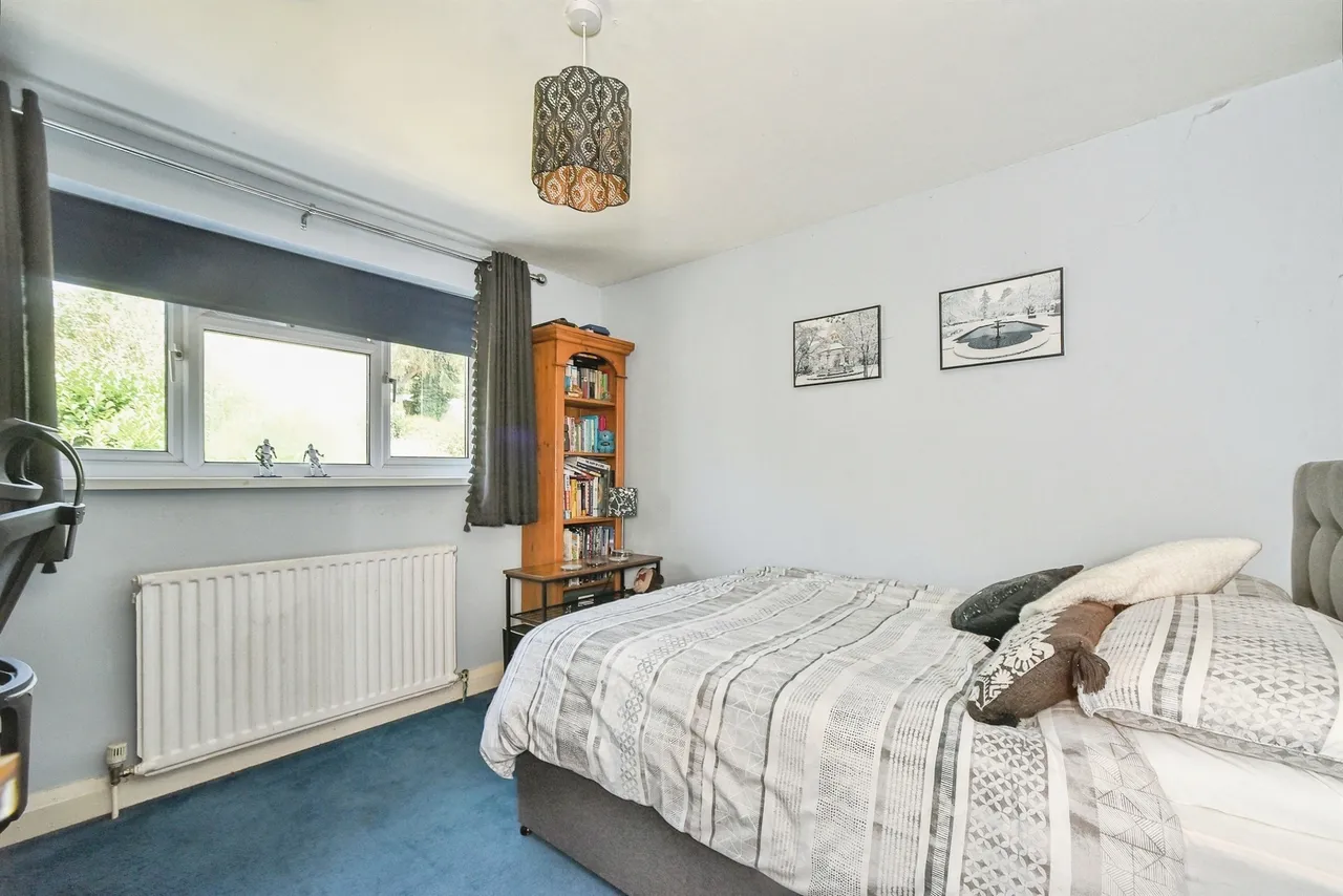 Pleydell Road, Swindon, photo 8