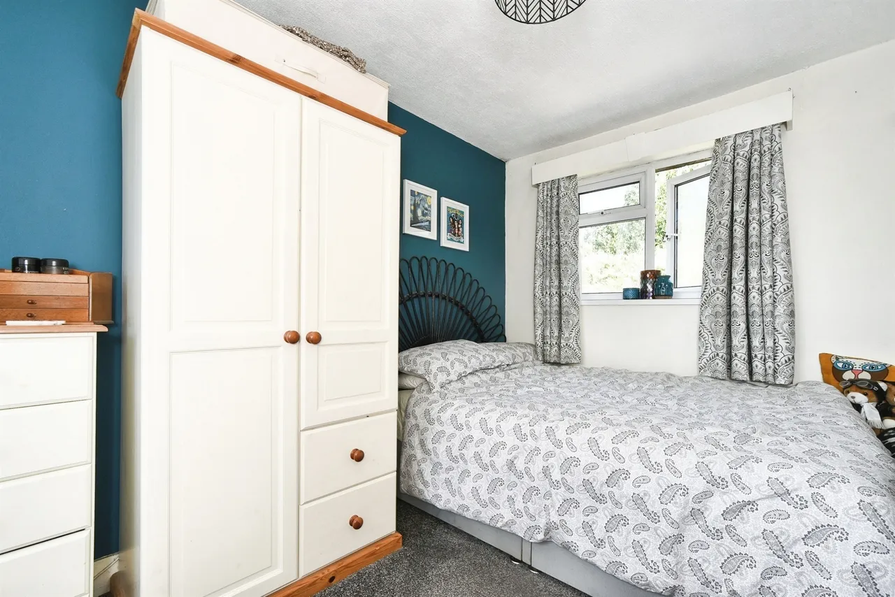 Pleydell Road, Swindon, photo 10