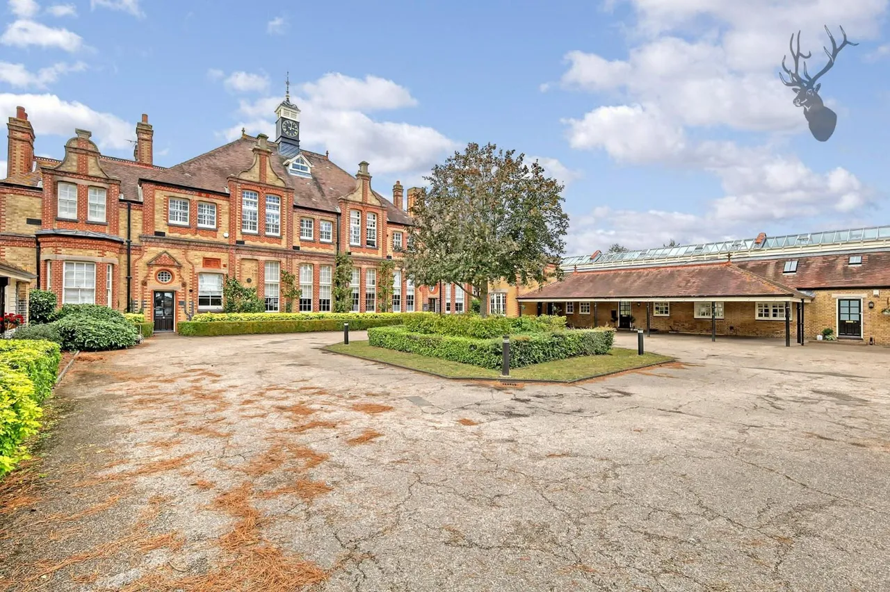 Elmbridge Hall, Fyfield, CM5, photo 20