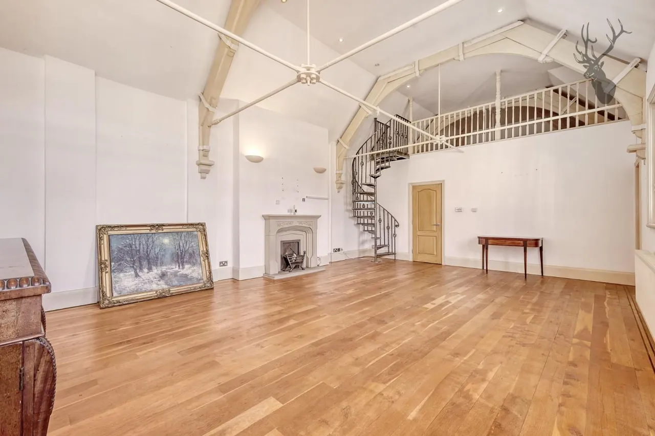 Elmbridge Hall, Fyfield, CM5, photo 2
