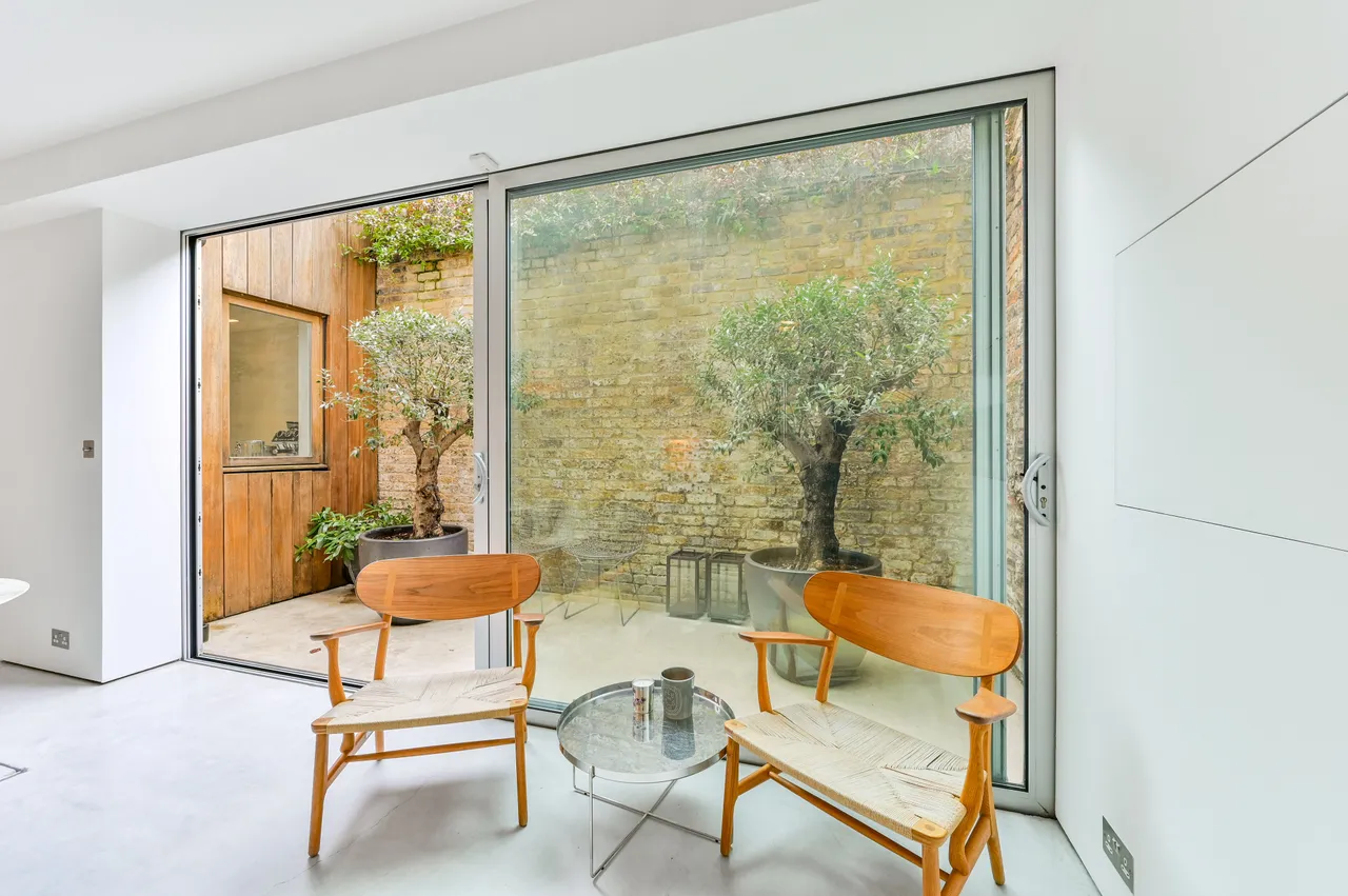 23 Harley Place, London, photo 5