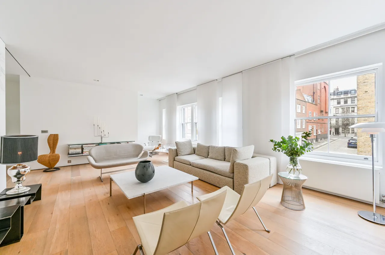 23 Harley Place, London, photo 2
