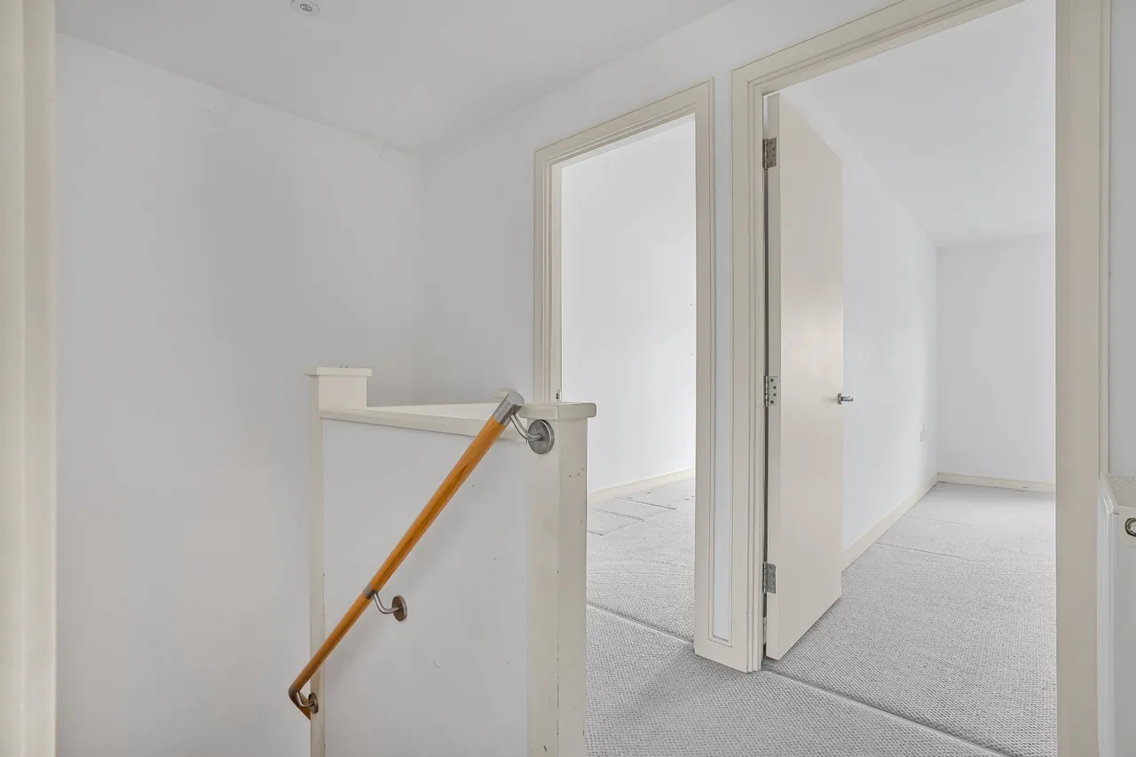 Oak Tree Gardens, Guildford, GU1, photo 7