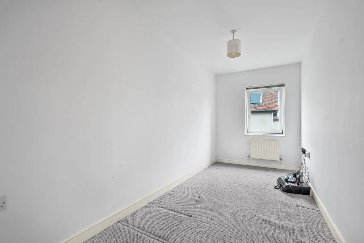 Oak Tree Gardens, Guildford, GU1, photo 8