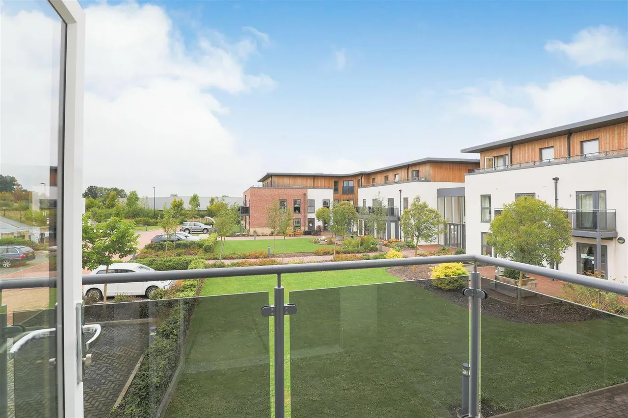1 bed flat for sale, Springfield Close, Stratford-Upon-Avon, CV37