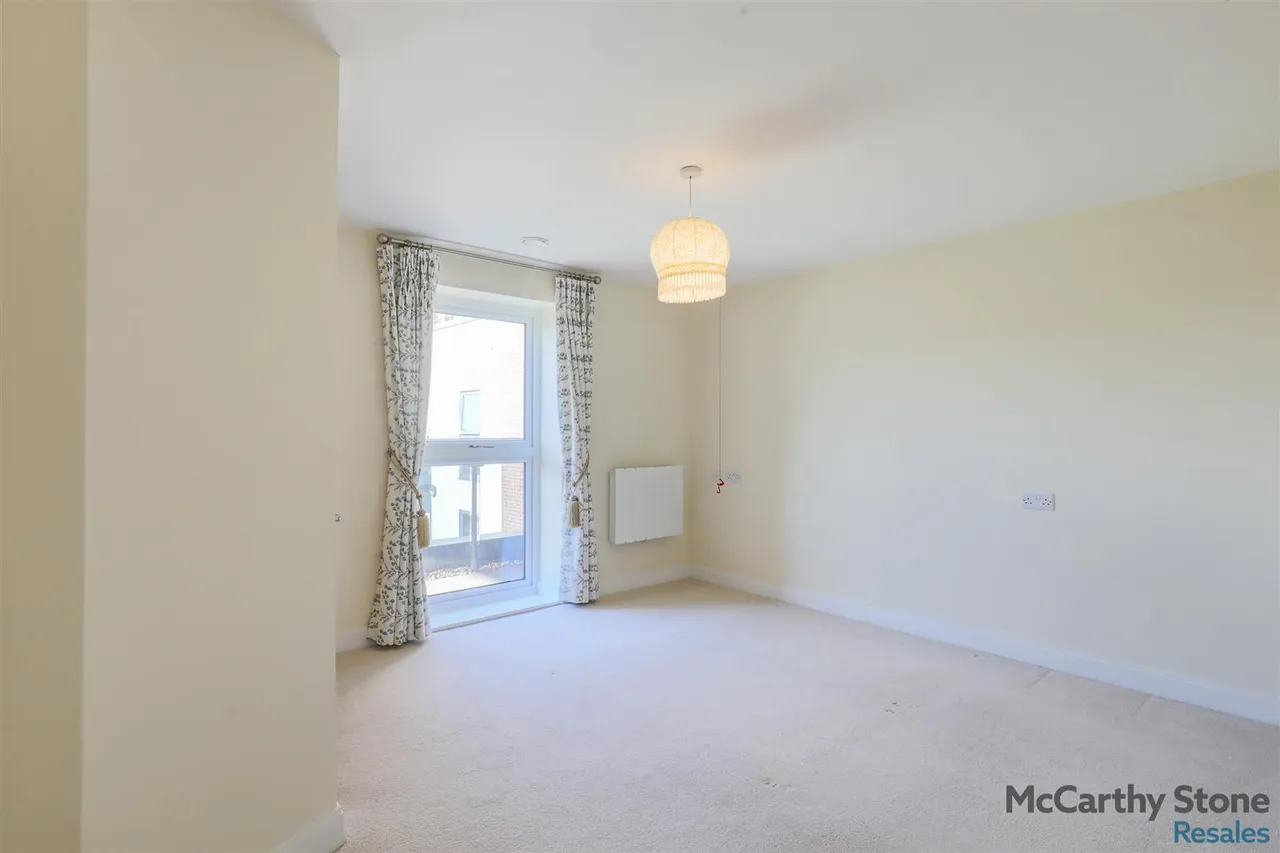 Springfield Close, Stratford-Upon-Avon, CV37, photo 10