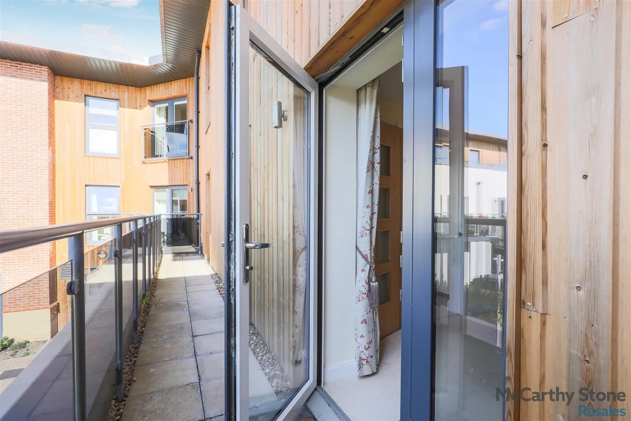 Springfield Close, Stratford-Upon-Avon, CV37, photo 6