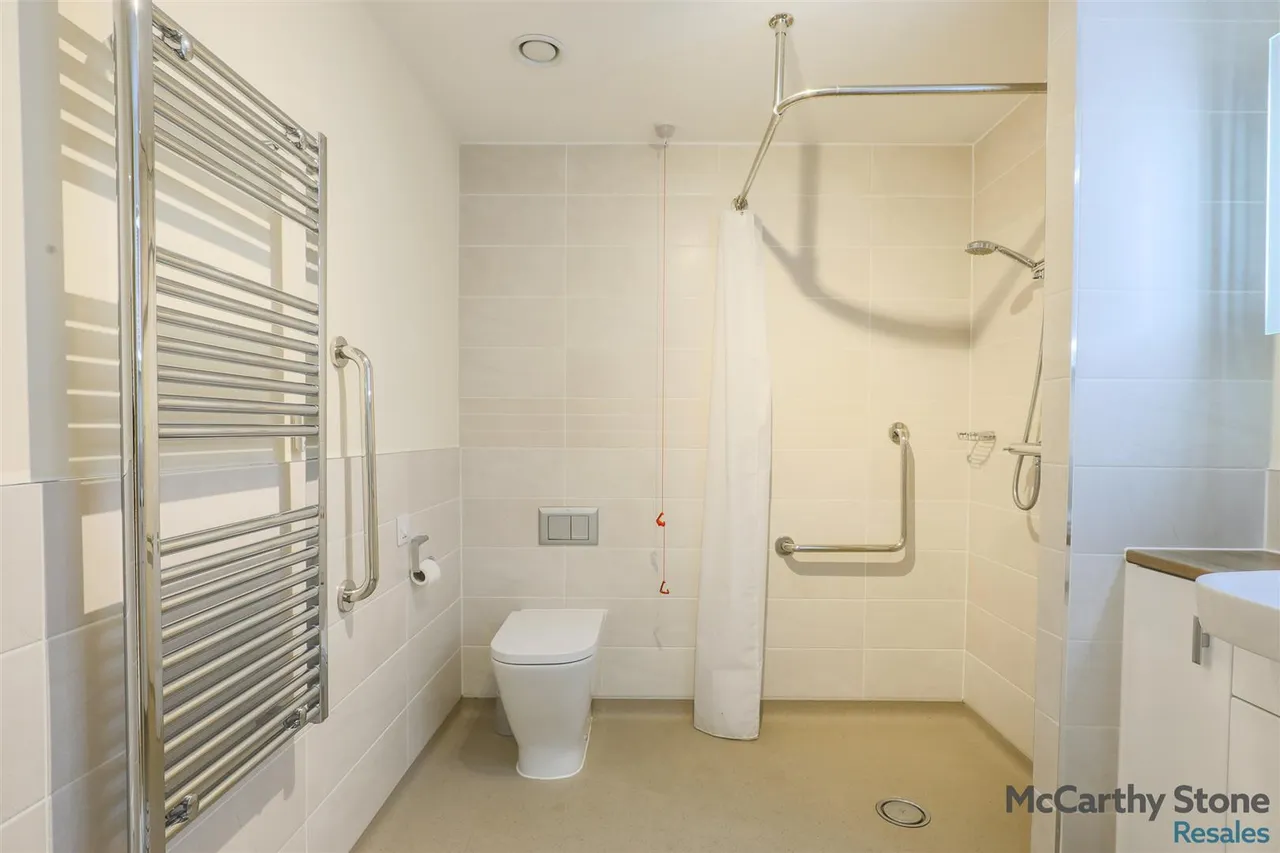 Springfield Close, Stratford-Upon-Avon, CV37, photo 14