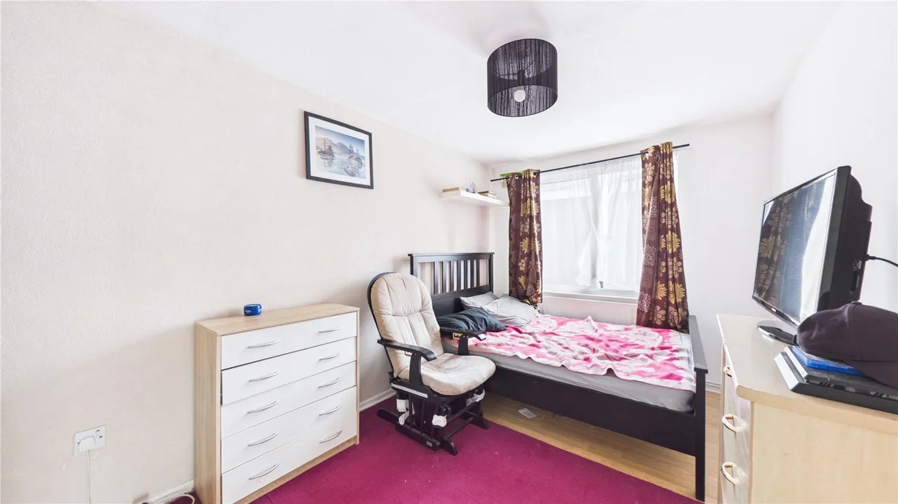 Kildare Road, London, E16, photo 11