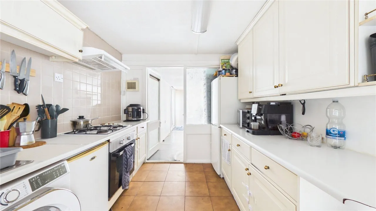 Kildare Road, London, E16, photo 2