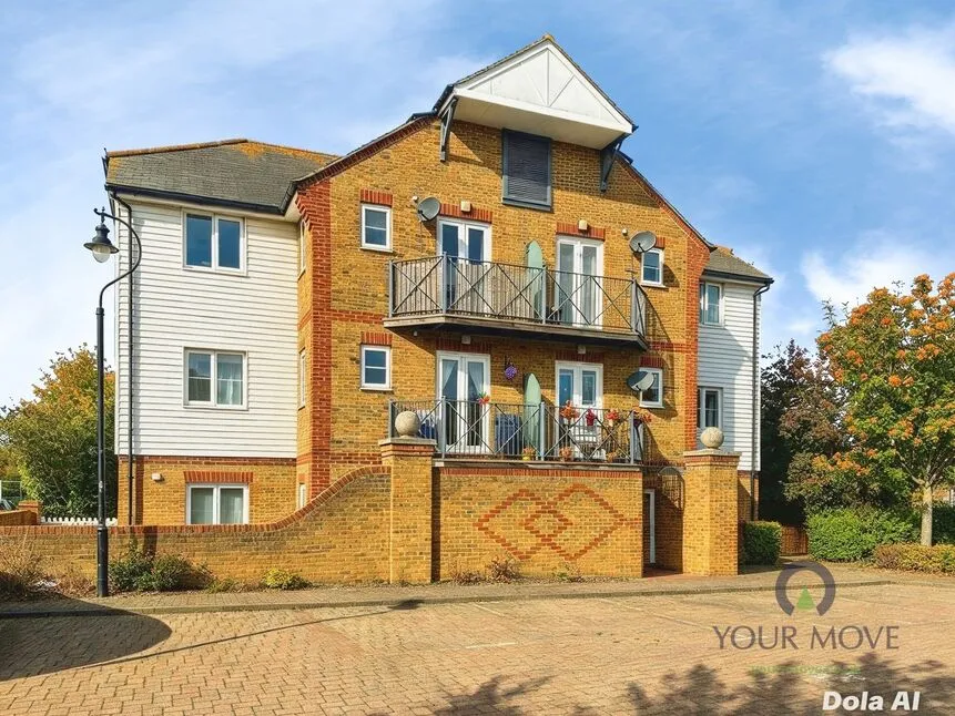 2 bed flat for sale, Mansfield Drive, Iwade, ME9