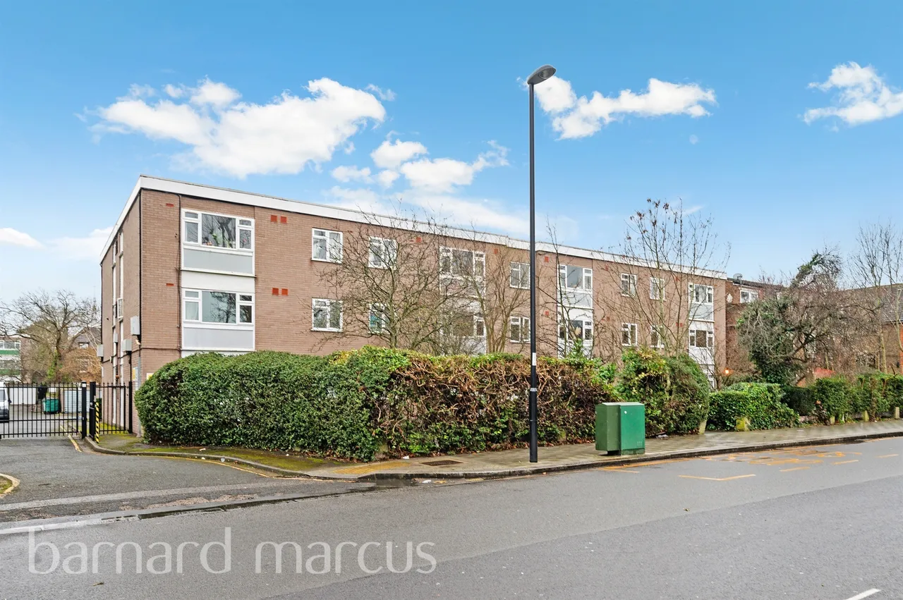 Canadian Avenue, London, SE6, photo 8
