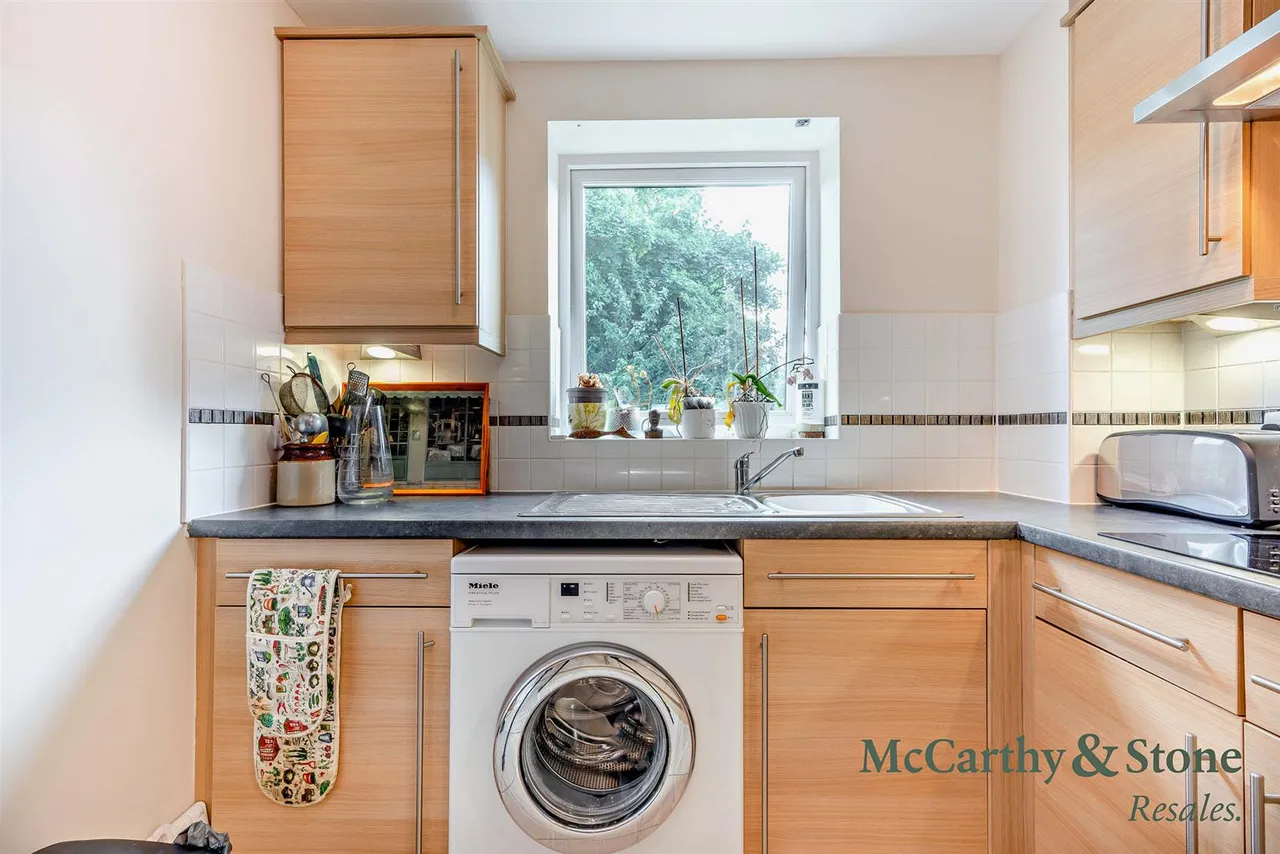 North Road, Ponteland, NE20, photo 19