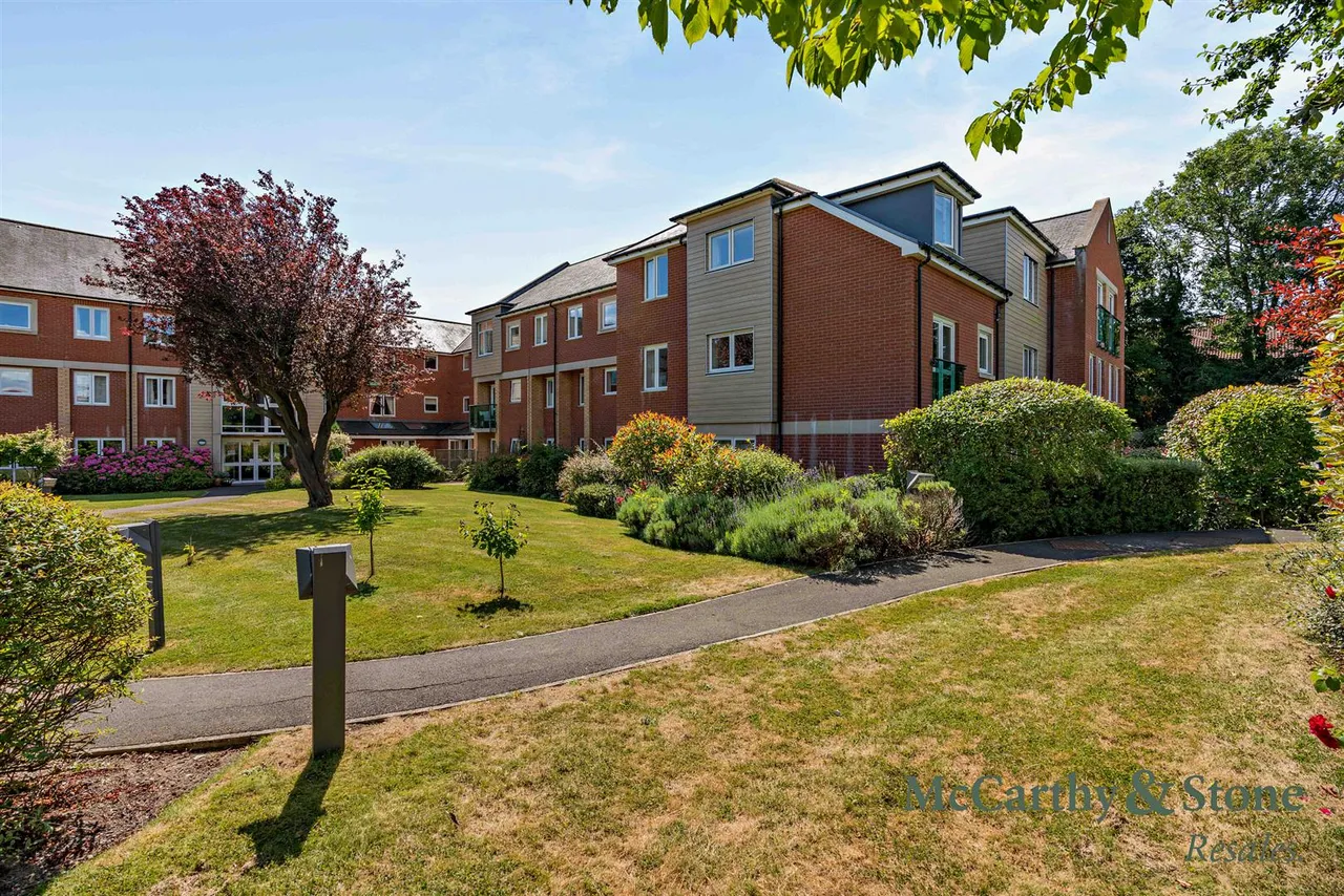 North Road, Ponteland, NE20, photo 30