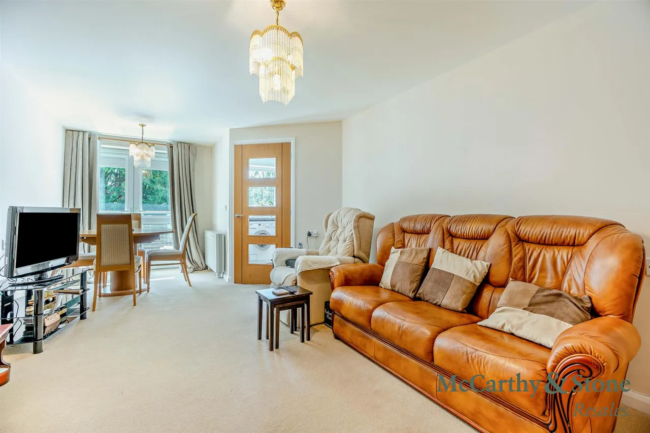 North Road, Ponteland, NE20, photo 14