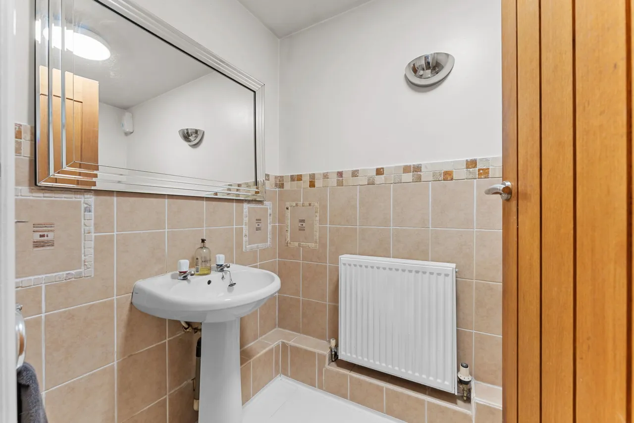 Hand Lane, Leigh, WN7 3RU, photo 8