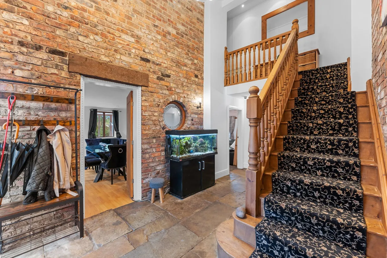 Hand Lane, Leigh, WN7 3RU, photo 7