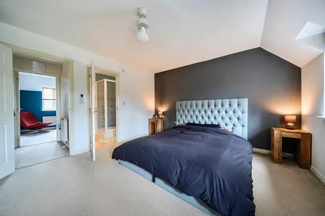 Otter Row, Swindon, SN3, photo 10