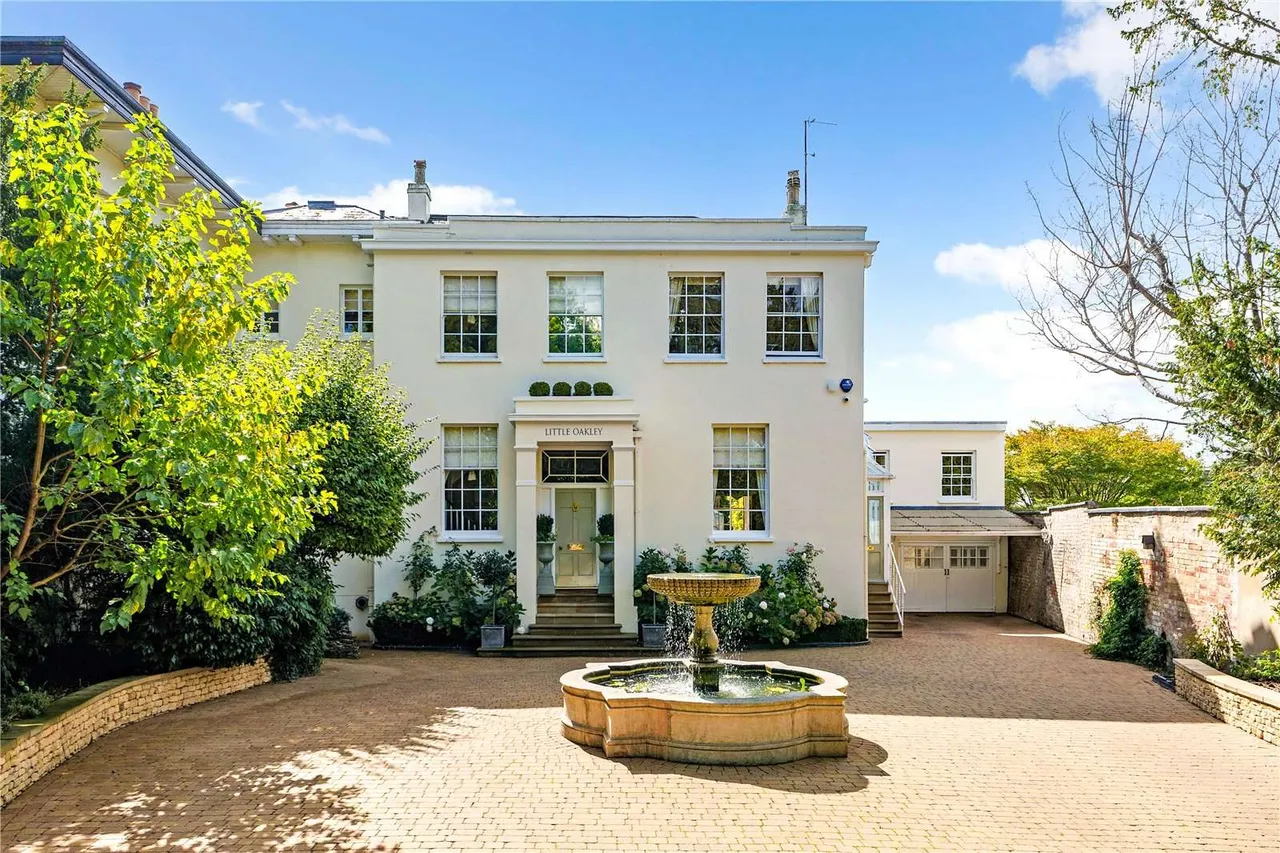 The Park, Cheltenham, Gloucestershire, GL50 2SA, photo 2