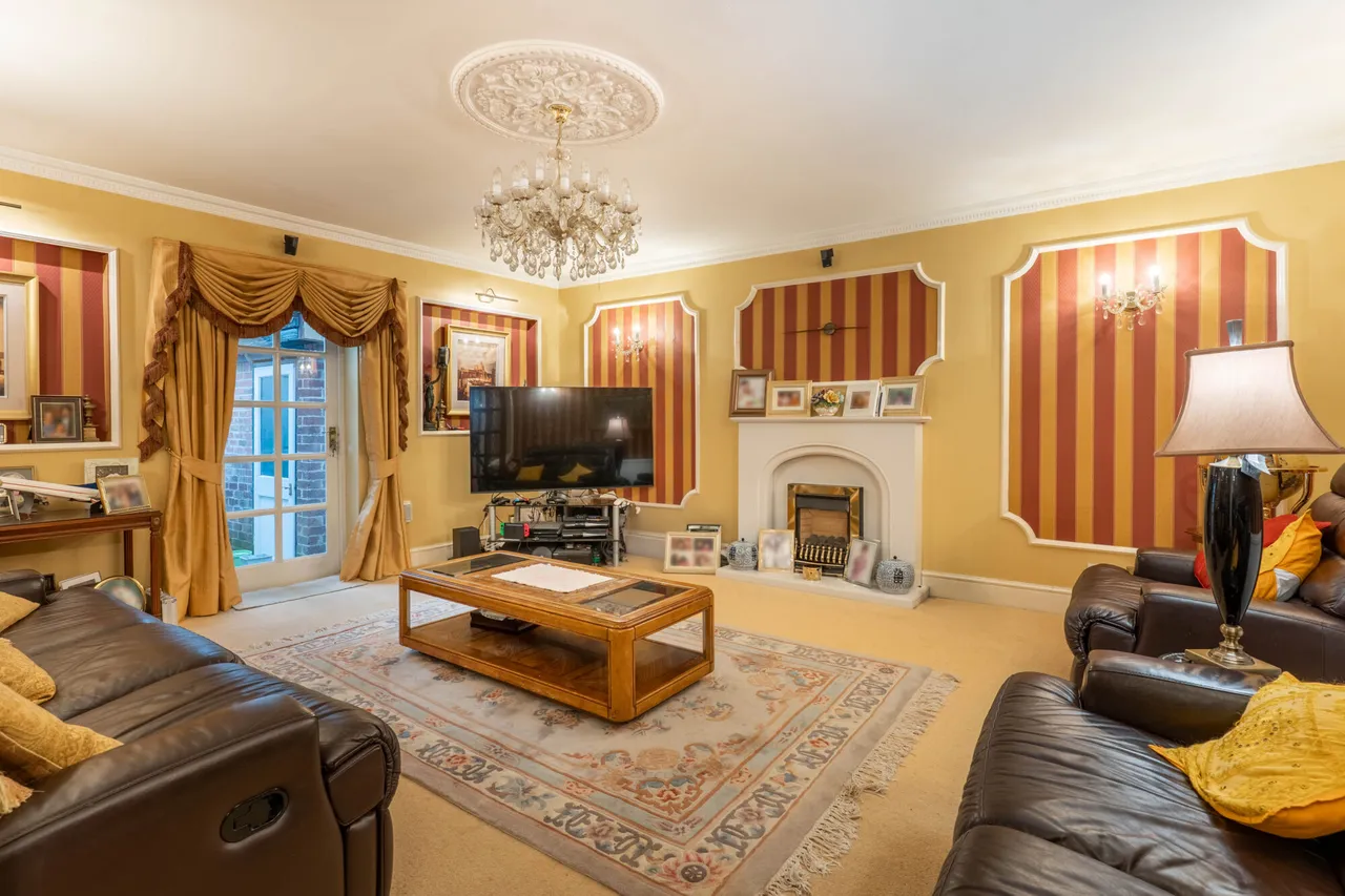 Birmingham Road, Marlbrook, B61, photo 8