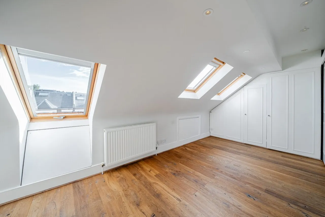 Broomwood Road, Battersea, SW11, photo 9