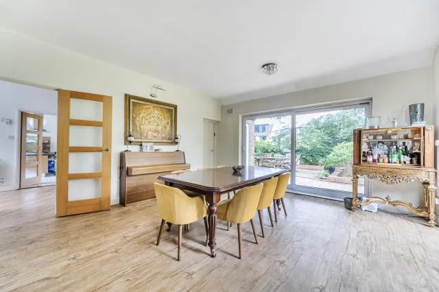 Hendon Avenue, London, N3, photo 10