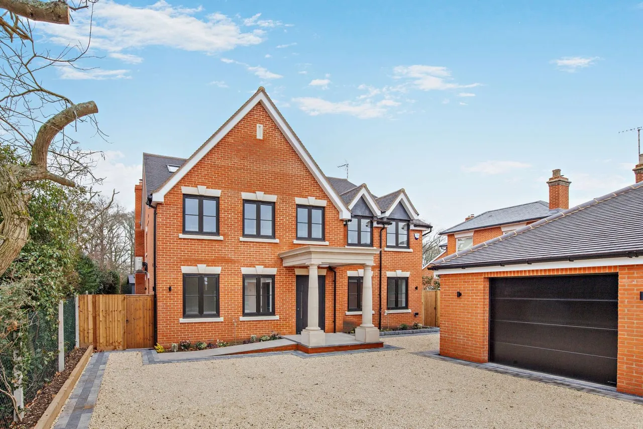 6 bed house for sale — Maypole Road, Wickham Bishops, Witham, Essex, CM8 3NW