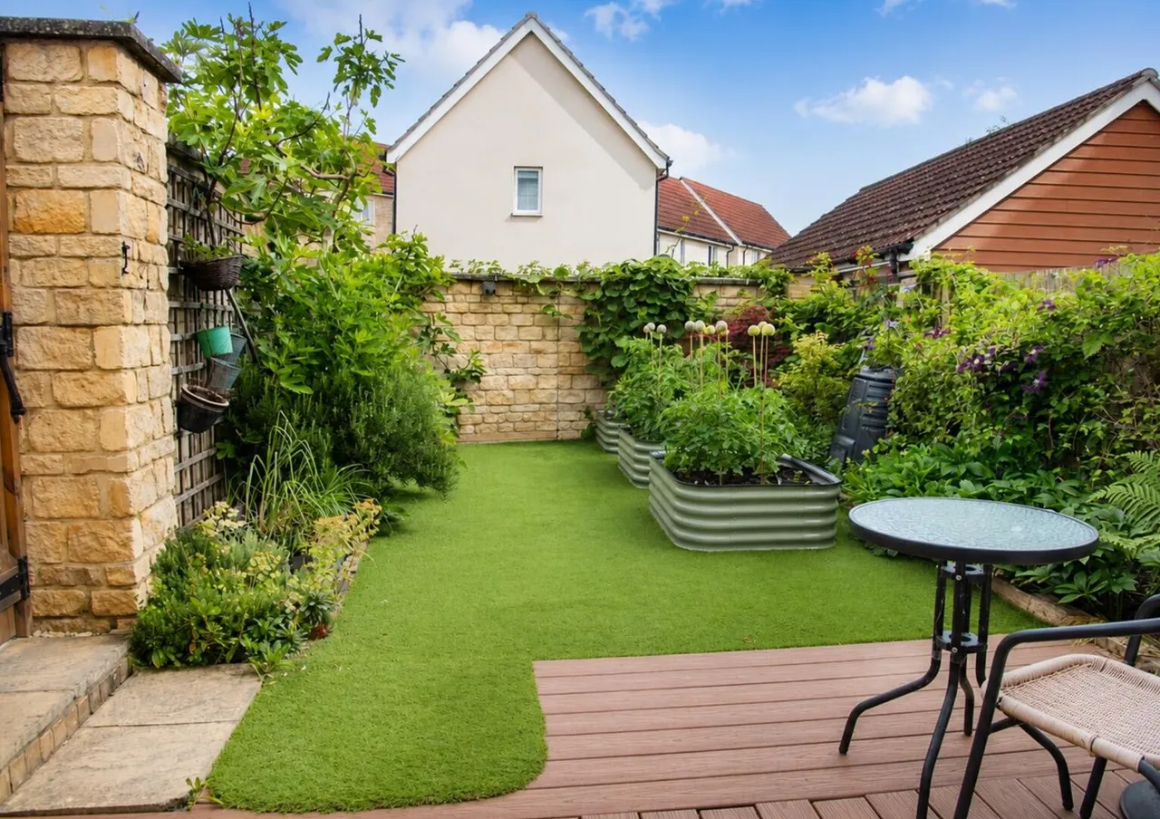 Garston Mead, Frome, Somerset BA11 1GE, photo 2