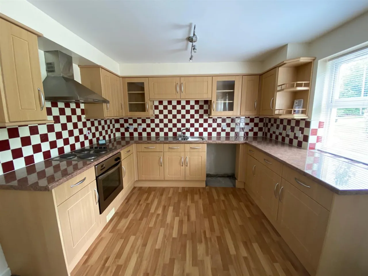 1 bed flat for sale, Enderby House, Linton, HR7
