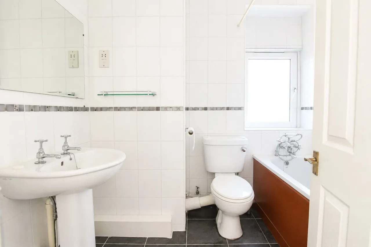 Whiteladies Road, Bristol, BS8, photo 8