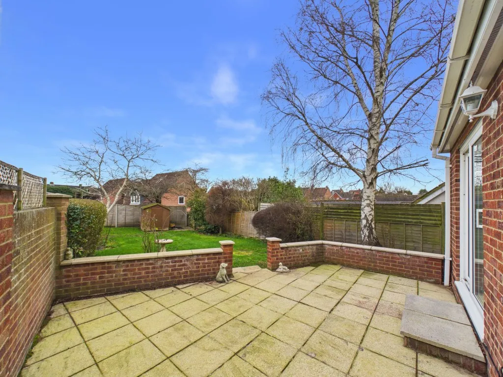 Chapel Hill, Tilehurst, RG31, photo 18