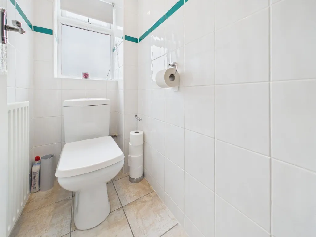 Chapel Hill, Tilehurst, RG31, photo 17