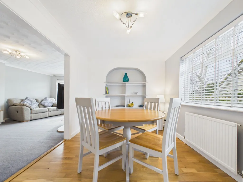 Chapel Hill, Tilehurst, RG31, photo 5