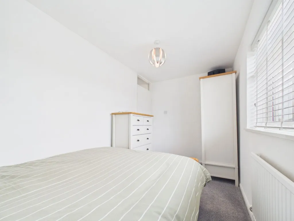 Chapel Hill, Tilehurst, RG31, photo 13