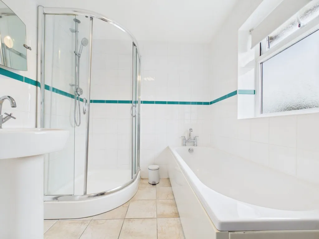 Chapel Hill, Tilehurst, RG31, photo 16