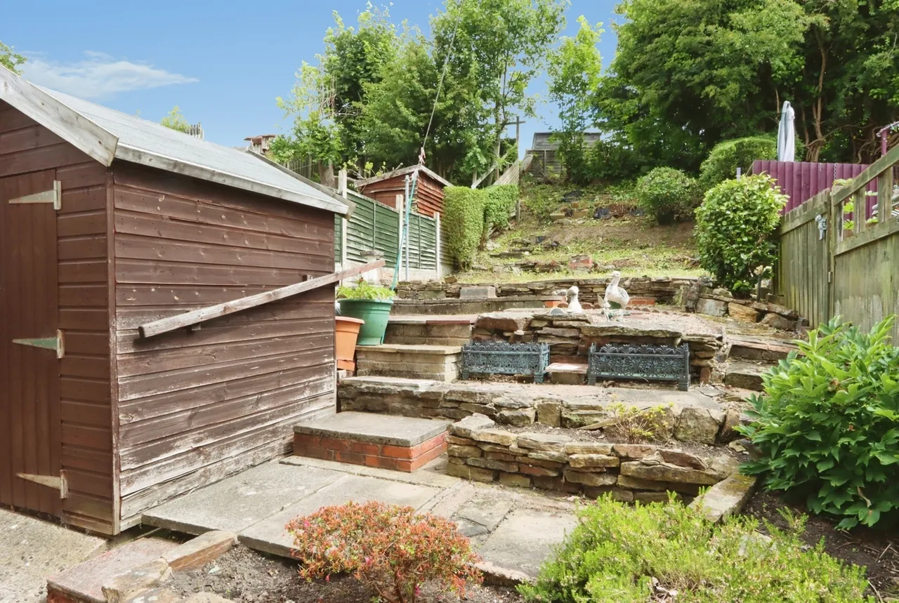 Carrfield Road, Sheffield, S8, photo 4