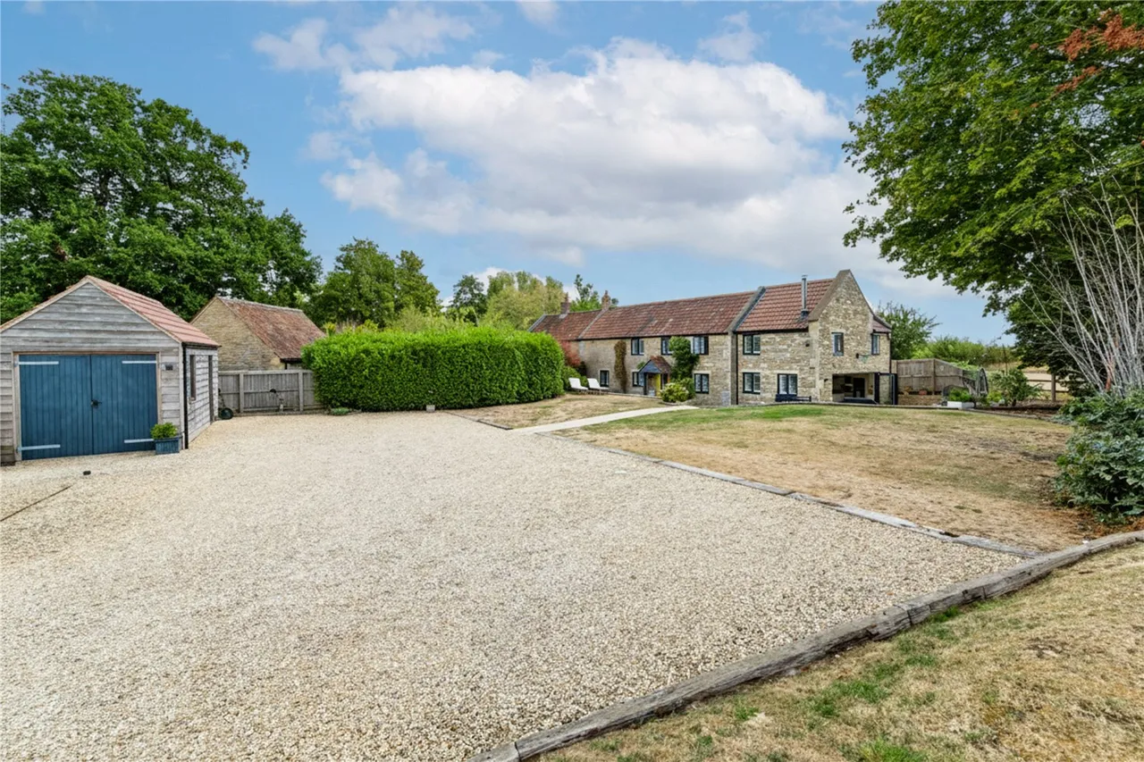 Broughton Gifford, Melksham, photo 13