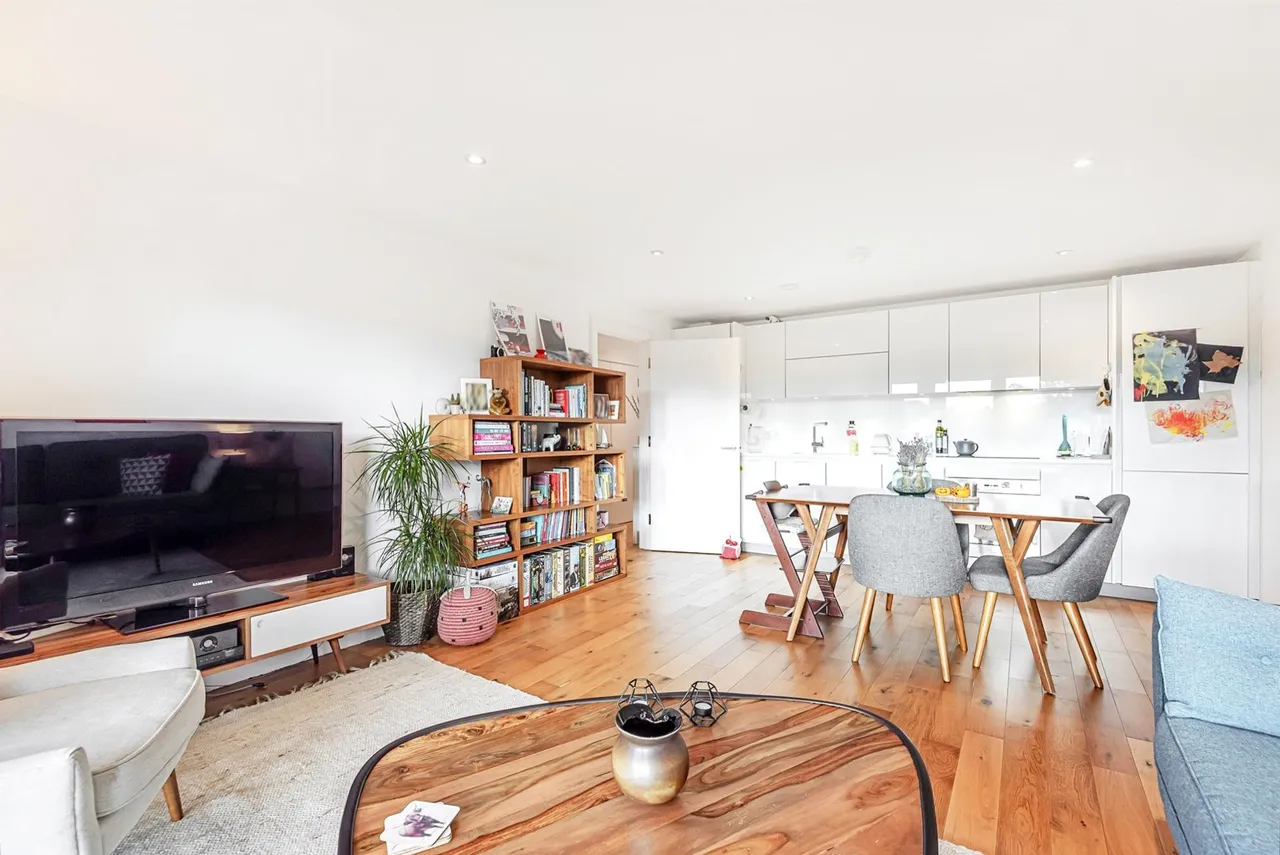 Offenham Road, London, photo 10