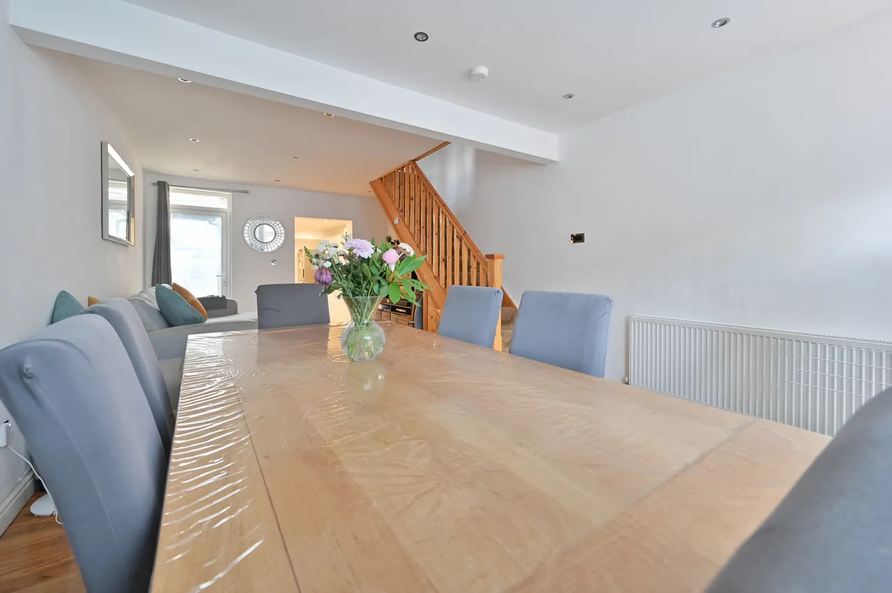 180 Chester Road, Watford, photo 5