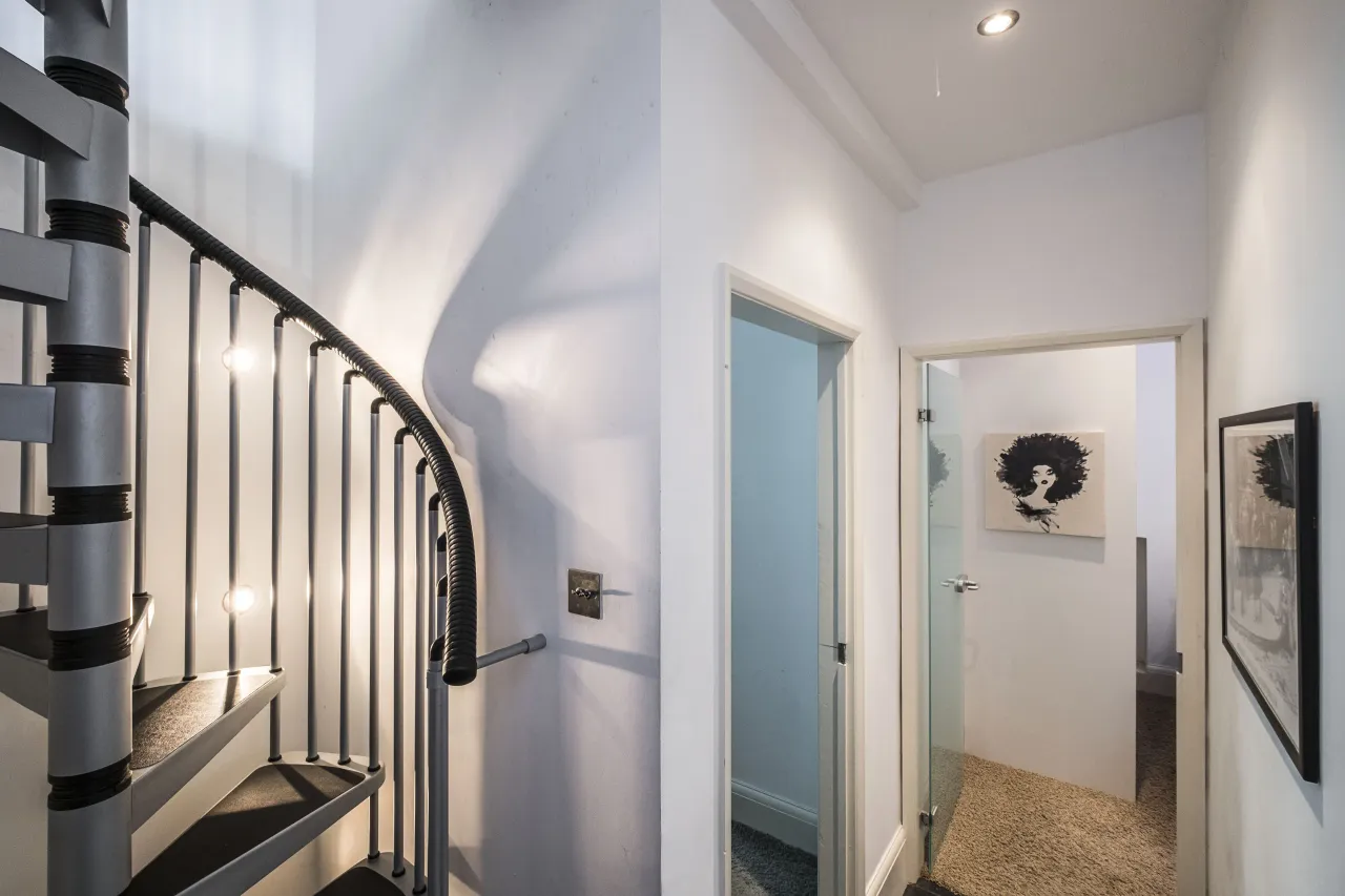 Victoria Mews, Hoxton, E2, photo 8
