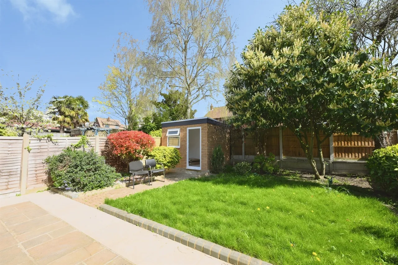 North Street, Nazeing, WALTHAM ABBEY, photo 3