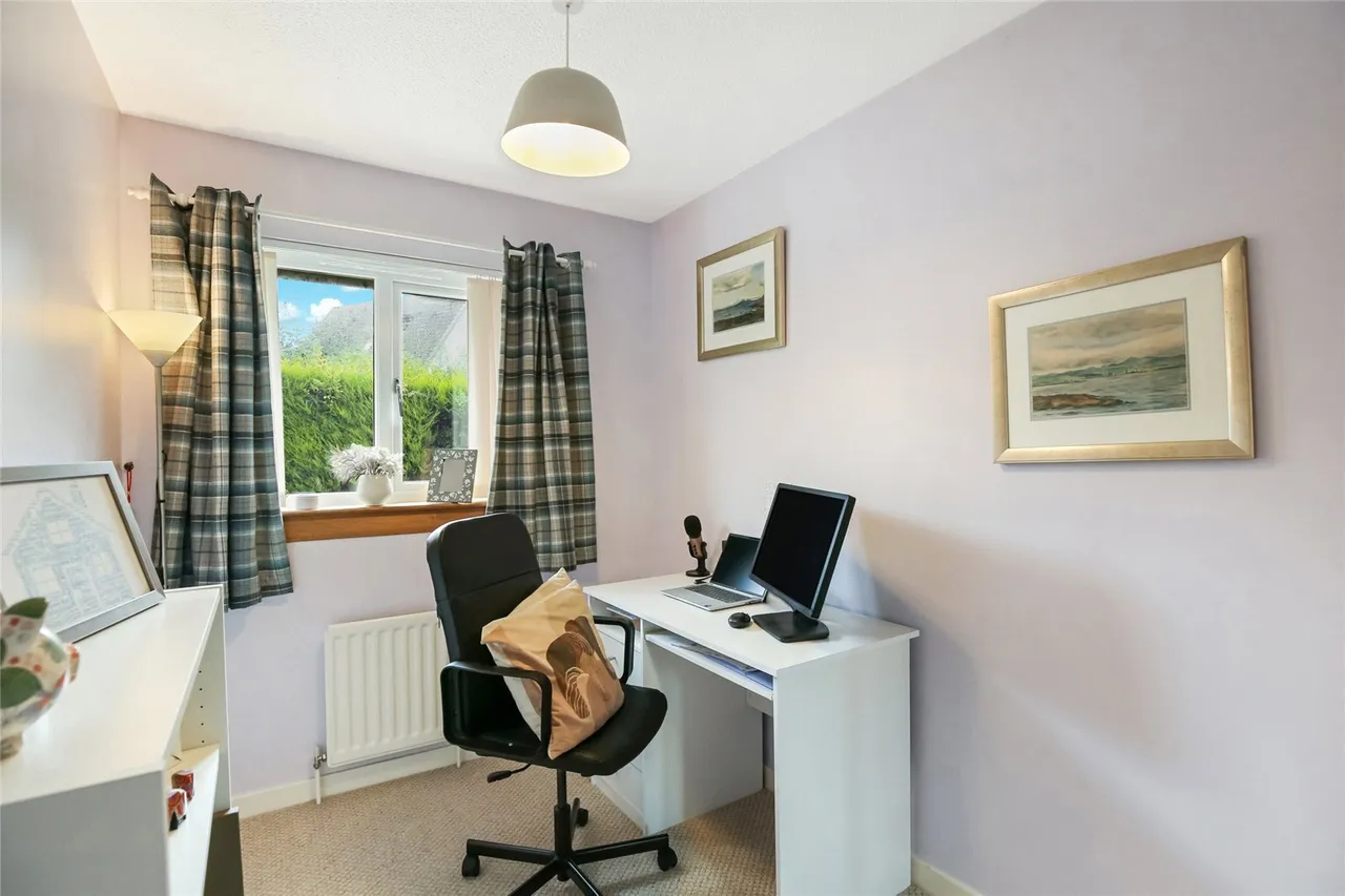 Wardlaw Crescent, Loans, Troon, South Ayrshire, KA10, photo 16